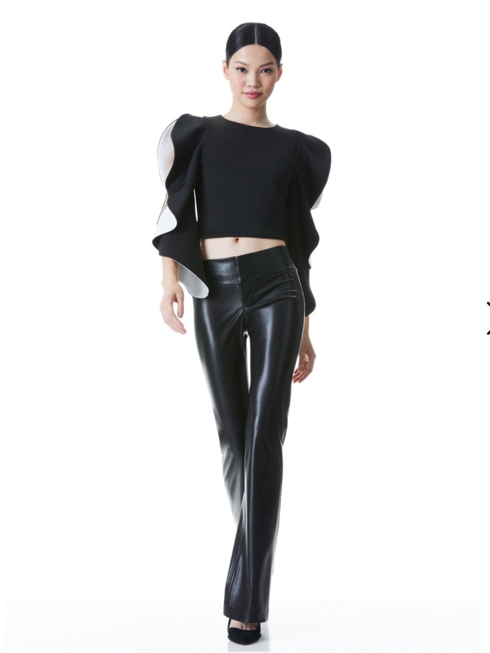 Alice + Olivia Ollie Ruffle Sleeve Crop Top Black with White Statement - Picture 9 of 12